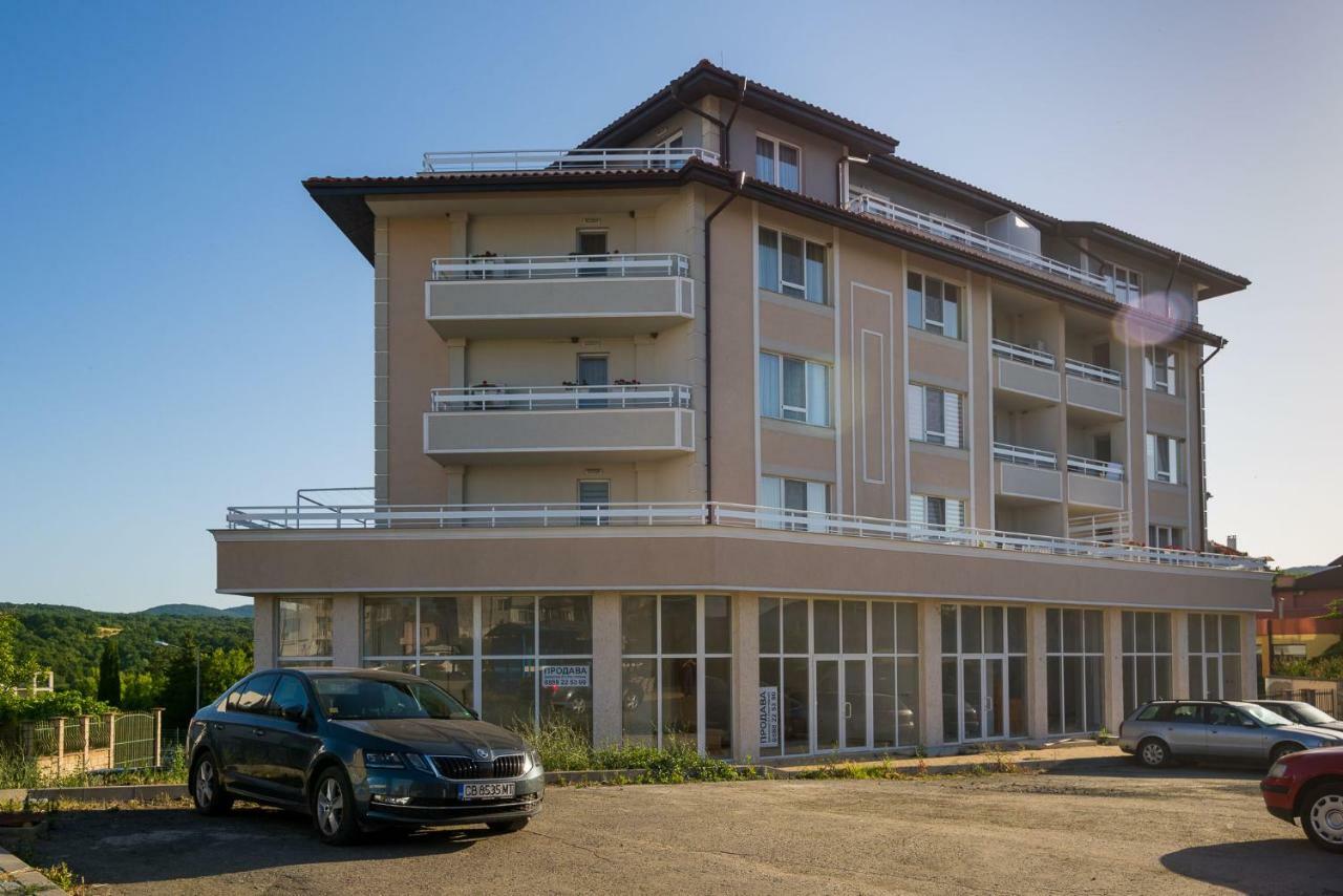 Hiora Apartments Vasiliko Carevo Exterior foto
